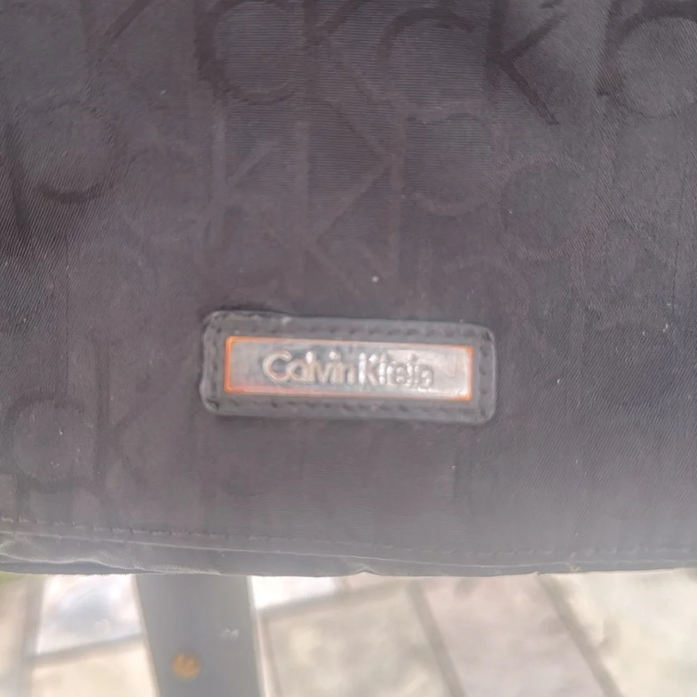 Calvin Klein Crossbody Black Logo Crossbody Bag
